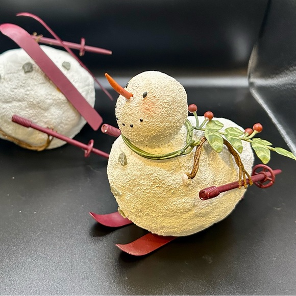 Skiing Snowmen Figures - Picture 7 of 13